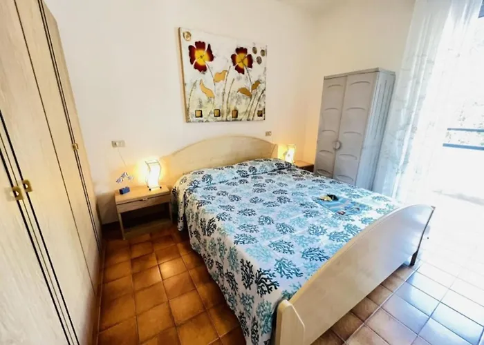 With Balcony In Lejlighed *